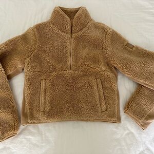 Alo Yoga Sherpa Teddy Quarter Zip